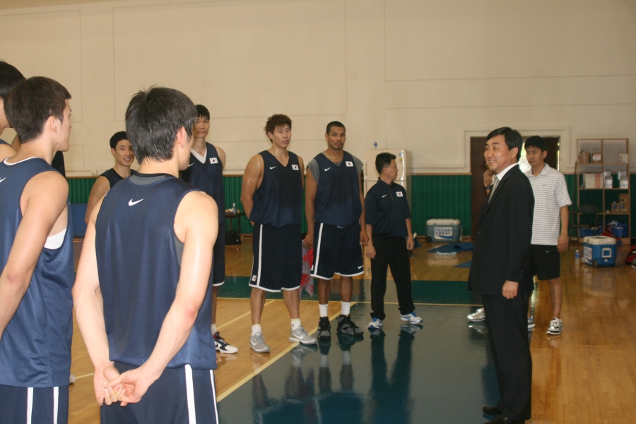 제26회 FIBA 아시아남자농구선수권대회 결단식